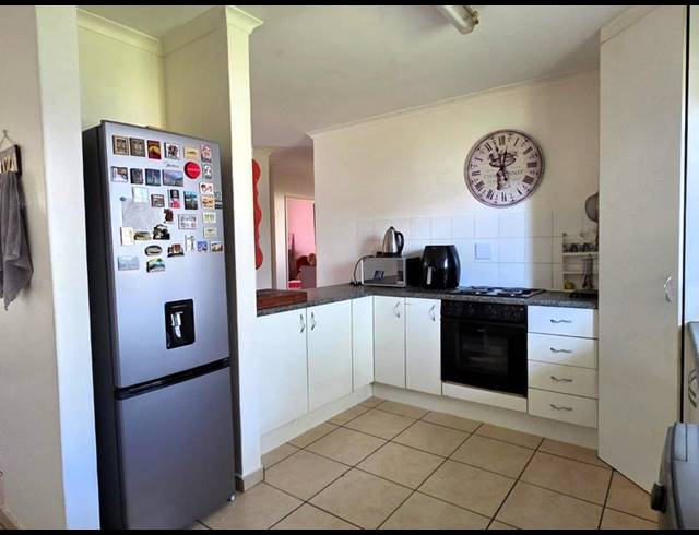 2 BEDROOM APARTMENT FOR SALE IN OLYMPUS AH